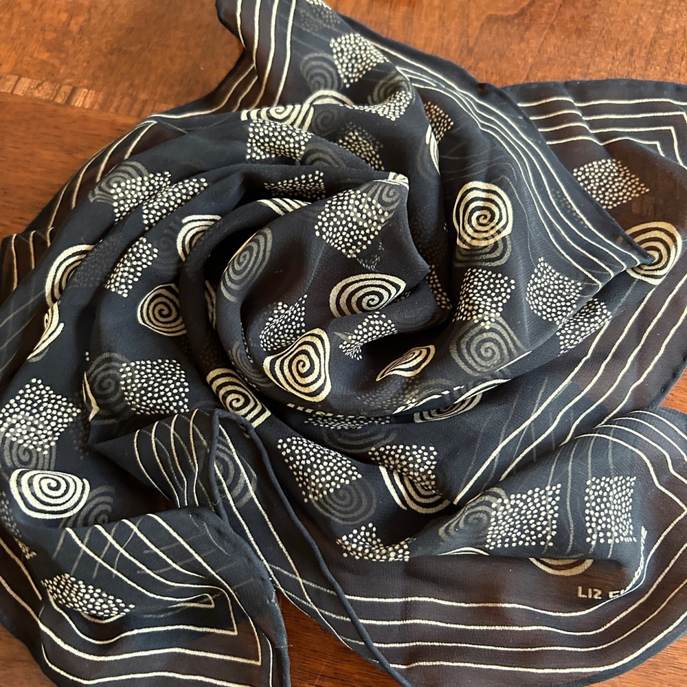 Liz Claiborne Black and White Geometric Scarf square with hand rolled edges - Picture 7 of 9